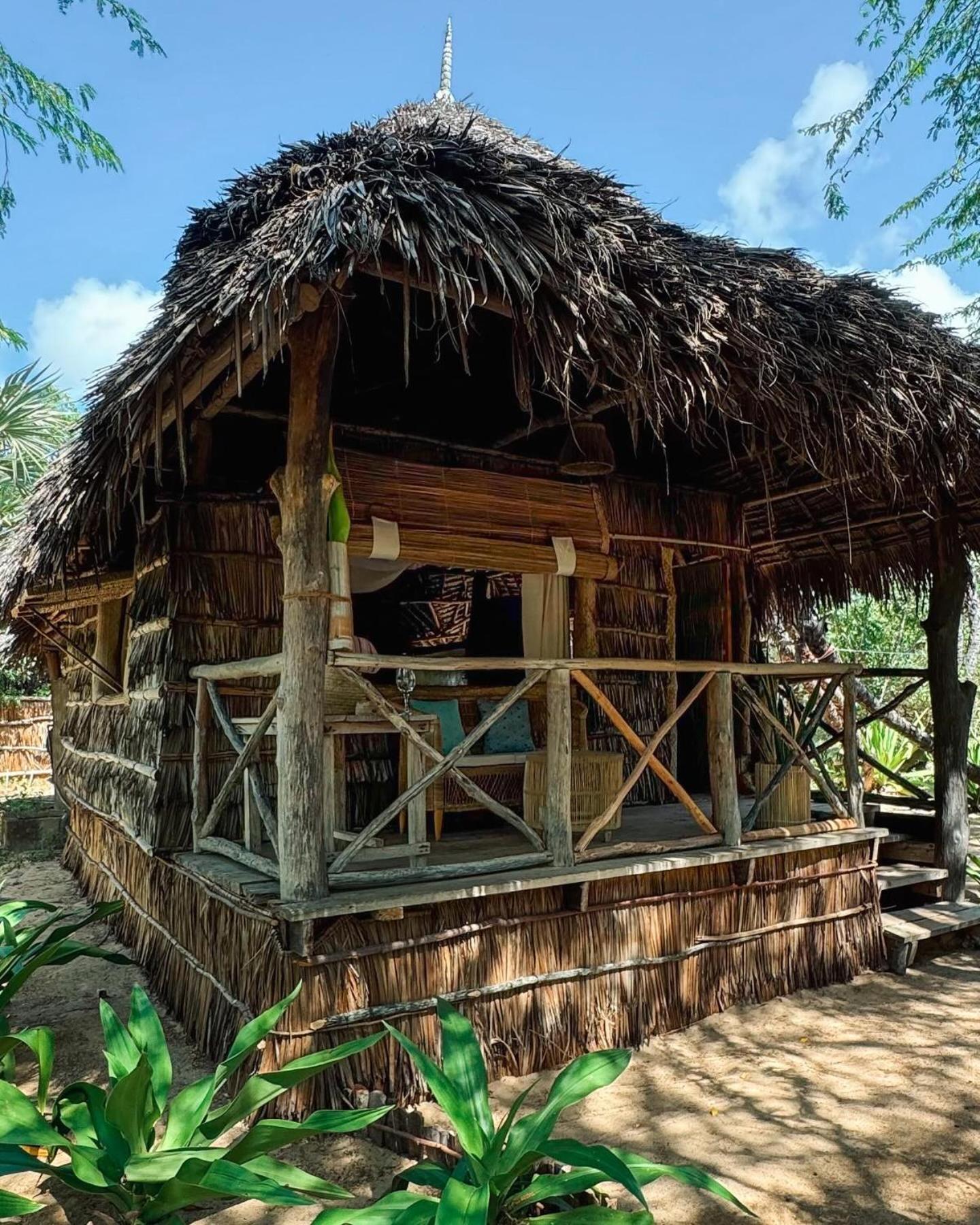 Che Shale Hotel Mambrui Exterior photo