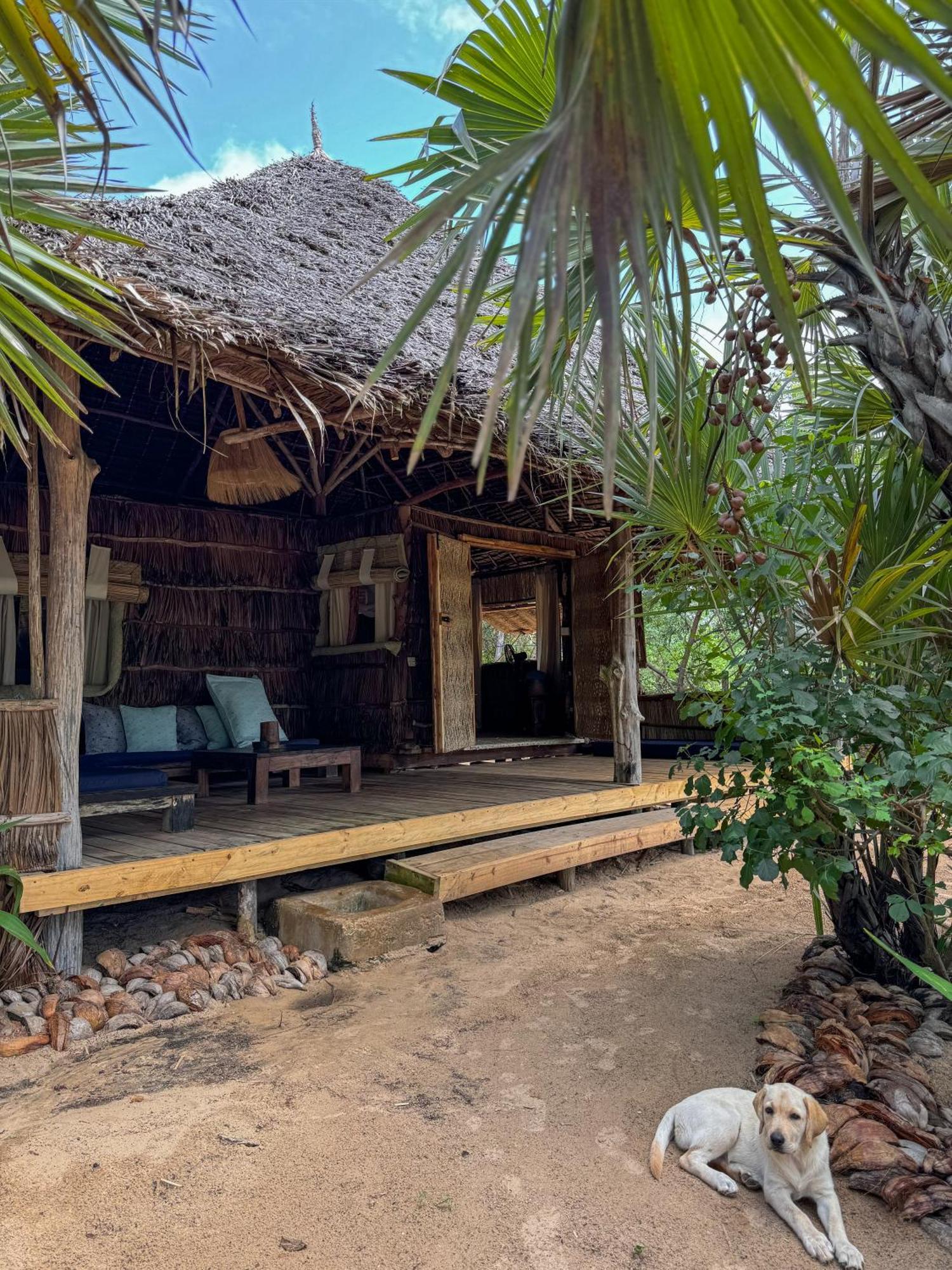 Che Shale Hotel Mambrui Exterior photo